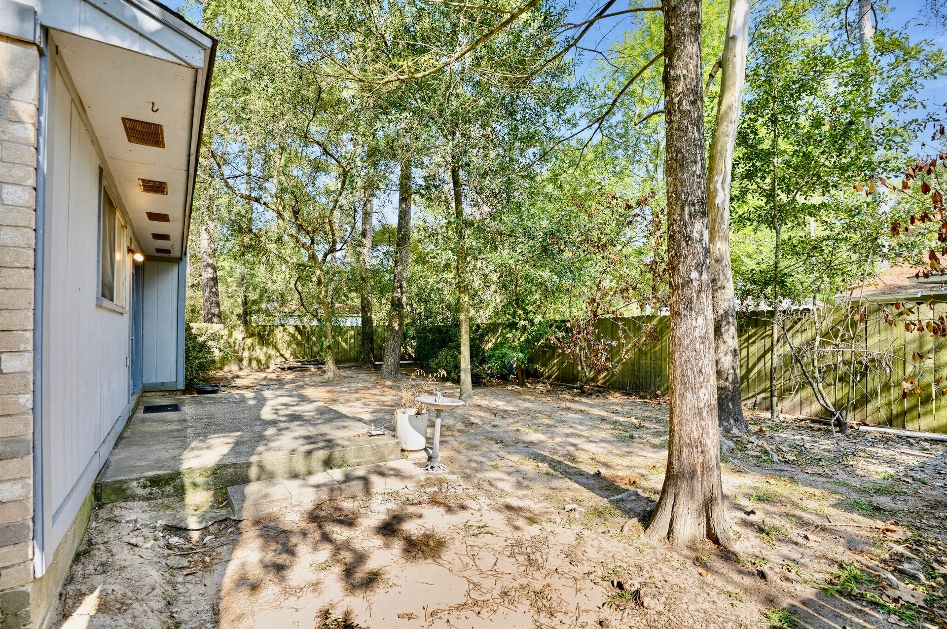 141 W Woodstock Circle Drive, The Woodlands, TX 77381 141 W Woodstock Circle Drive, The Woodlands, TX 77381