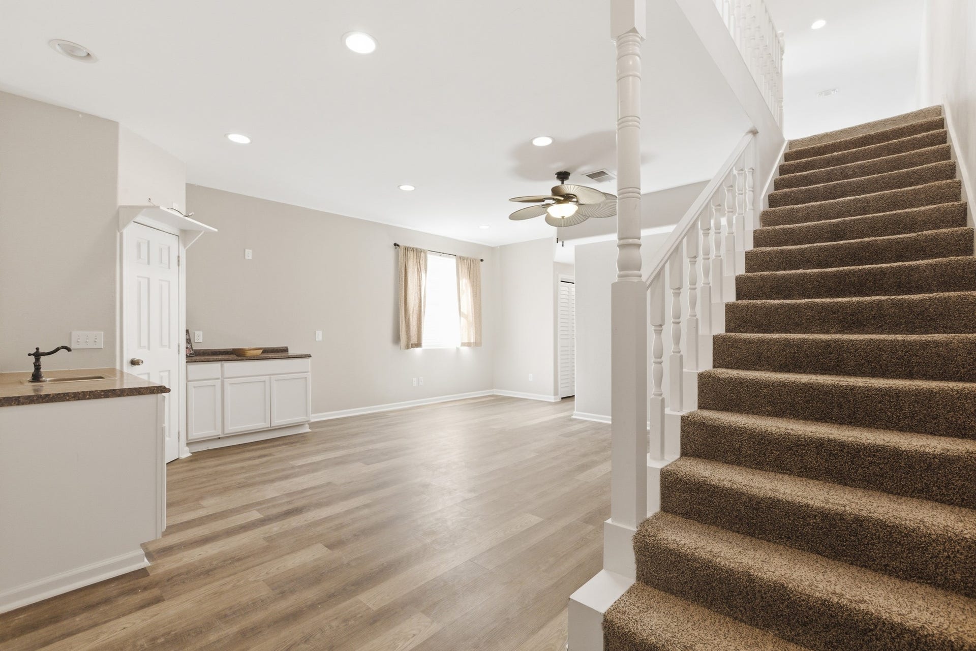 313 Grand Avenue, Bacliff, TX 77518 313 Grand Avenue, Bacliff, TX 77518