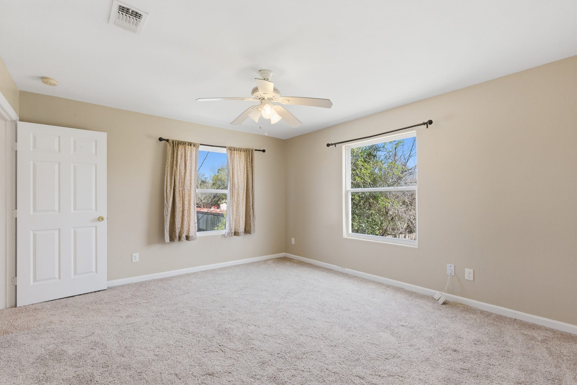 313 Grand Avenue, Bacliff, TX 77518 313 Grand Avenue, Bacliff, TX 77518