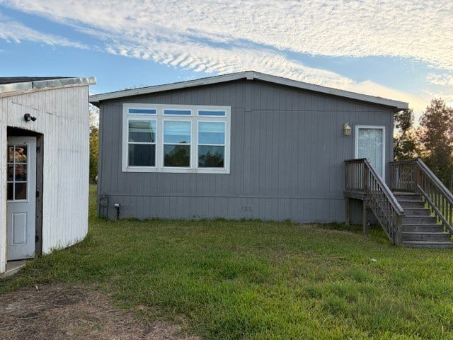 7094 County Road 3, Sweeny, TX 77480 7094 County Road 3, Sweeny, TX 77480
