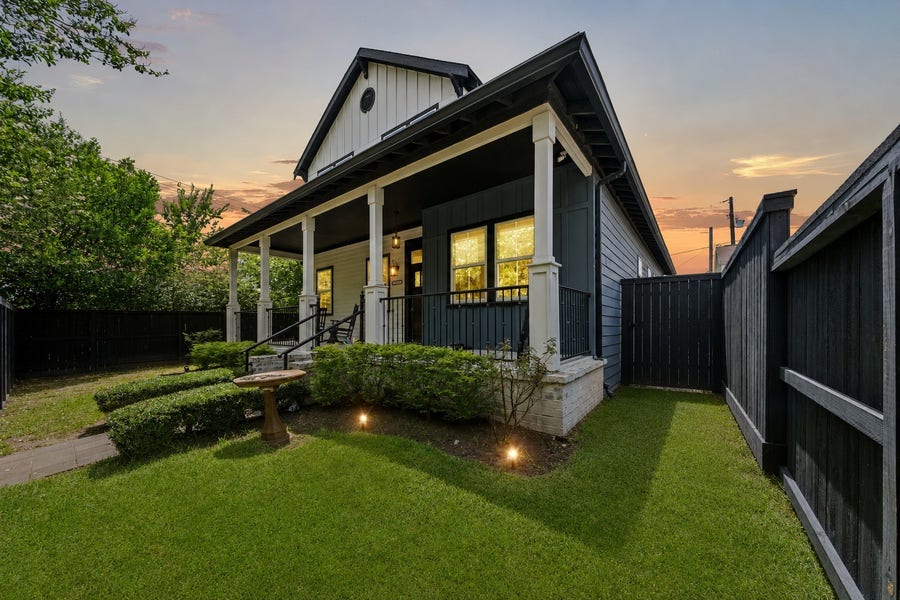 Property photo for 301 Cordell Street, Houston, TX