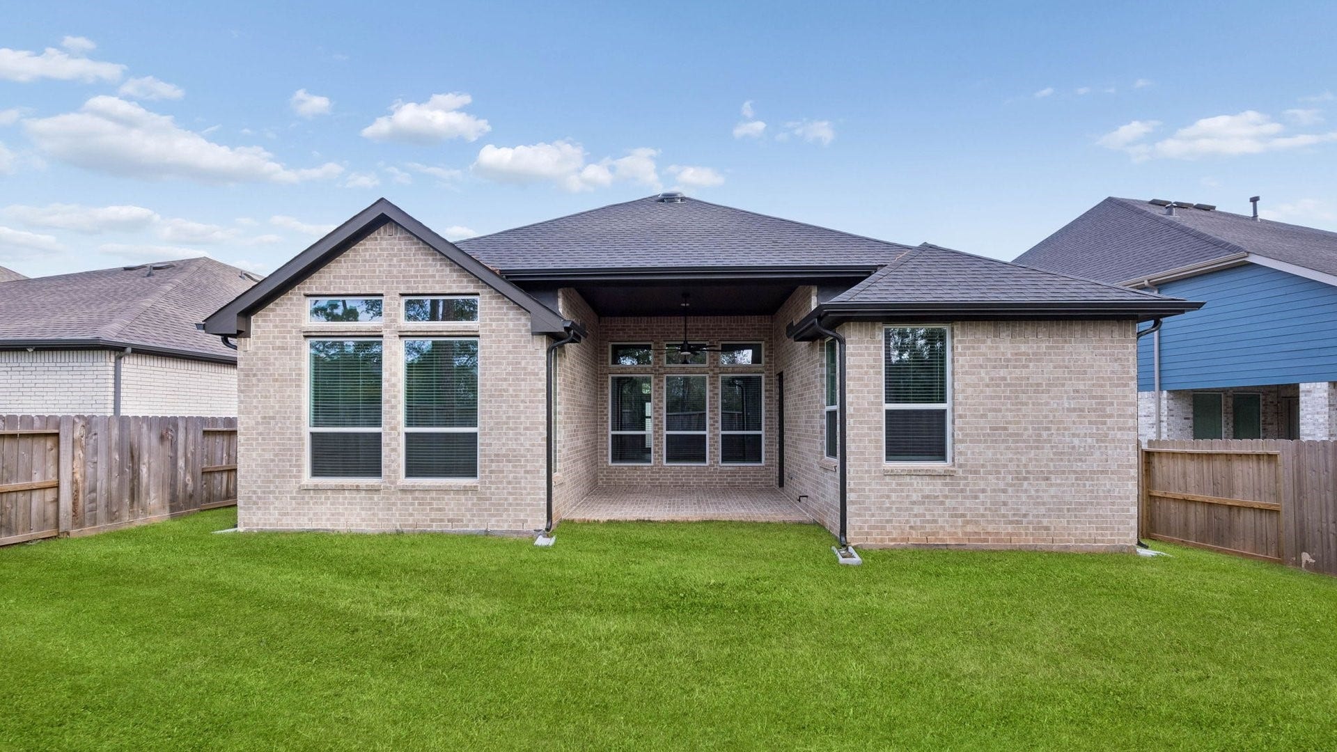 231 Garden Rose Trail, Willis, TX 77318 231 Garden Rose Trail, Willis, TX 77318