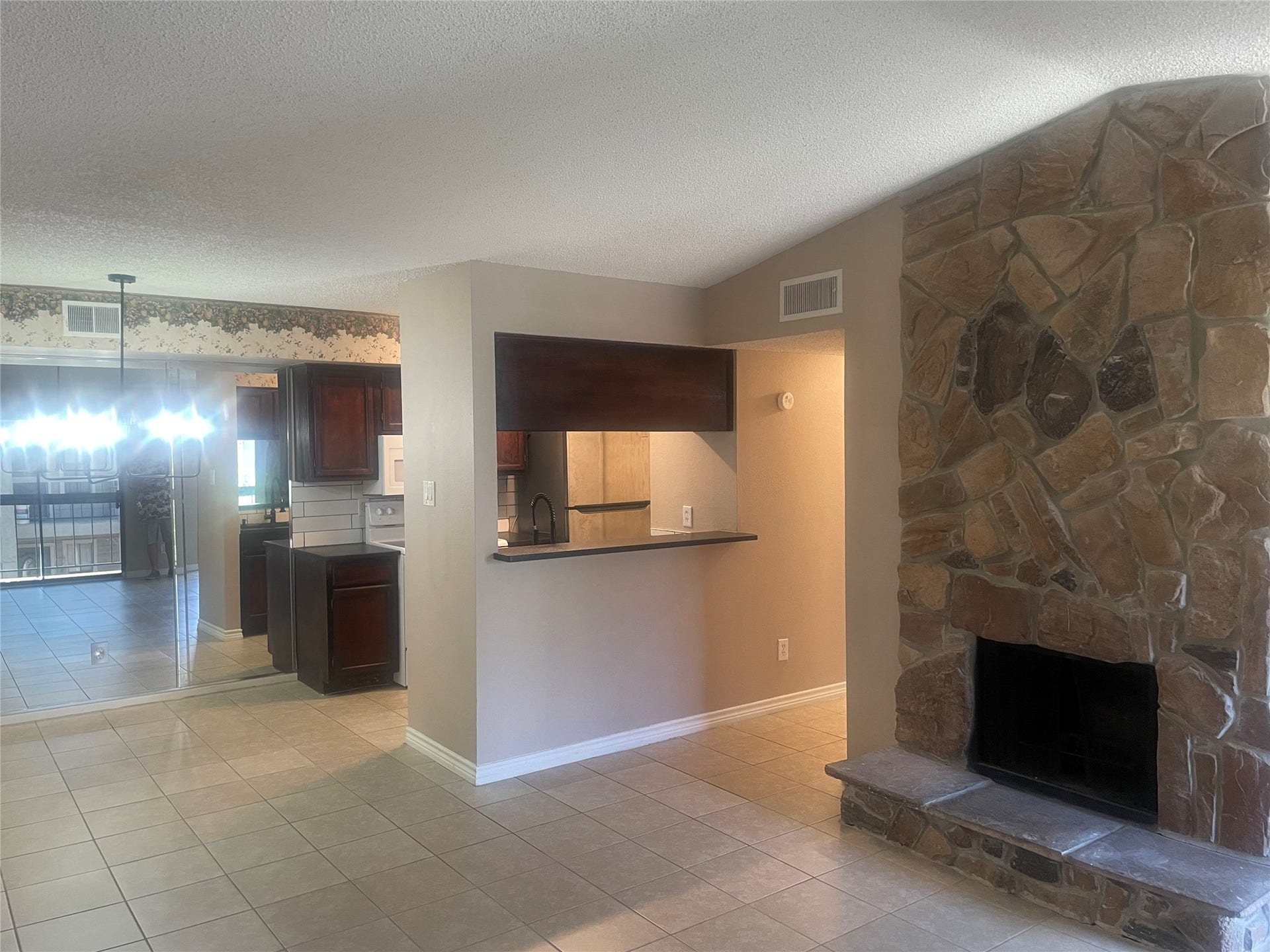 17331 Red Oak Drive, #48, Houston, TX 77090 17331 Red Oak Drive, #48, Houston, TX 77090