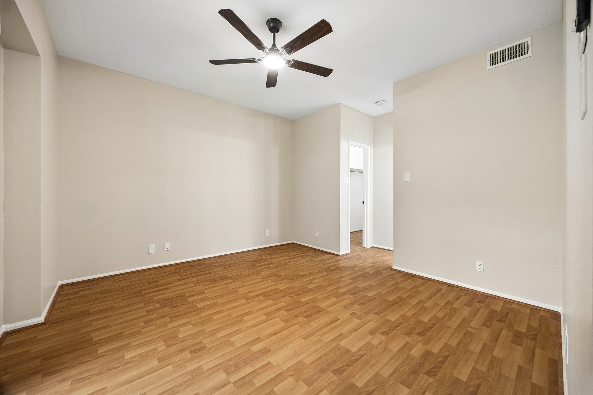 2211 S Braeswood Blvd, #22C, Houston, TX 77030 2211 S Braeswood Blvd, #22C, Houston, TX 77030