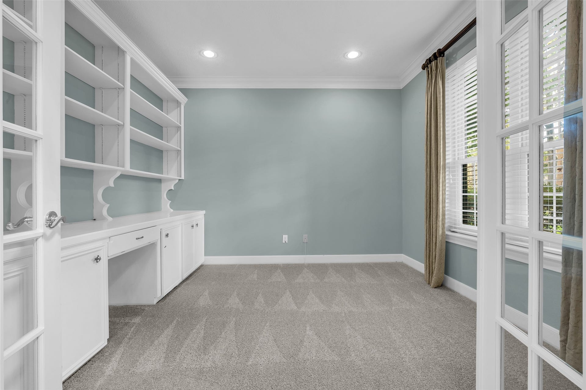 5907 Rocky Brook Drive, Houston, TX 77345 5907 Rocky Brook Drive, Houston, TX 77345