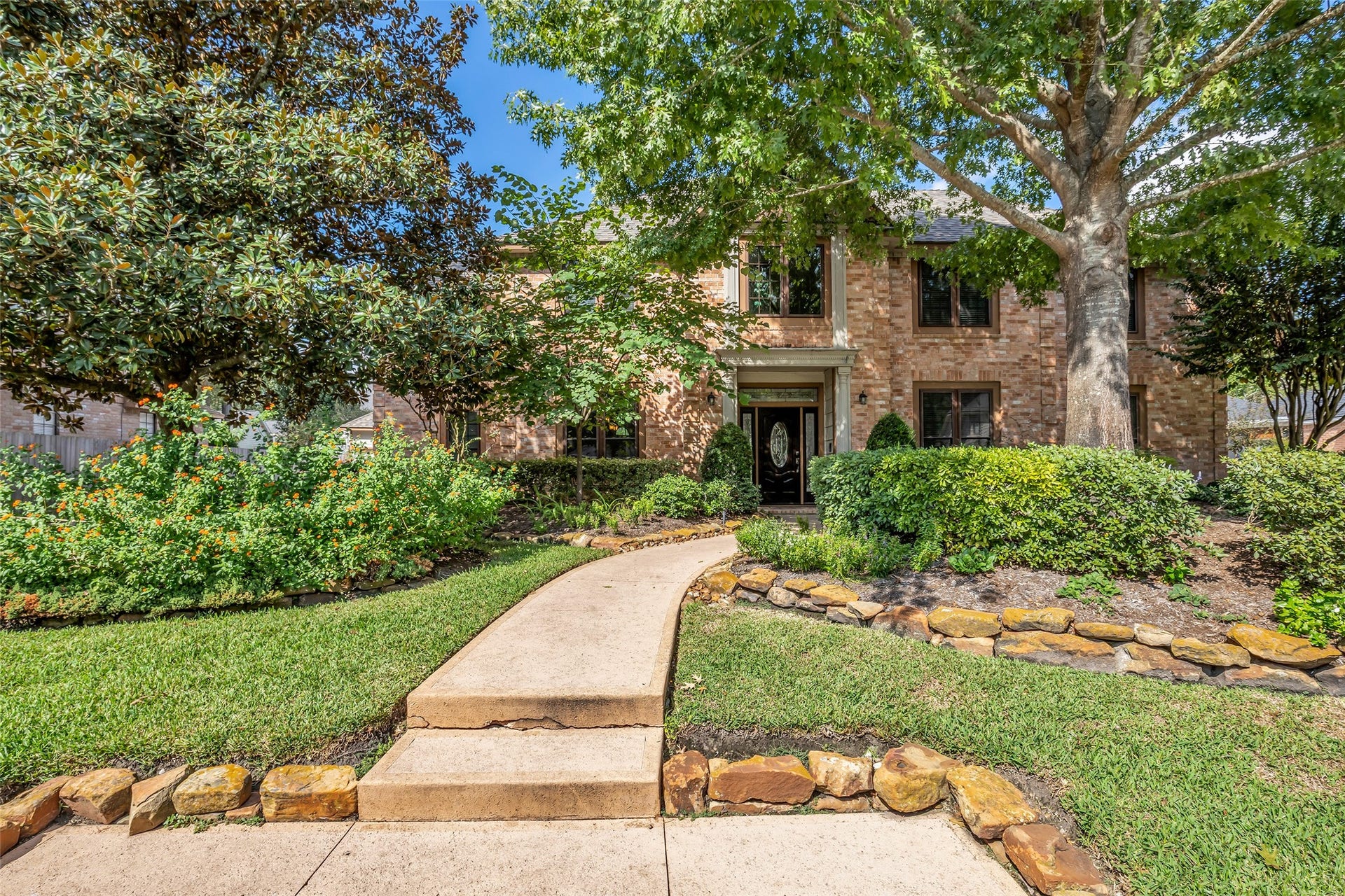 5907 Rocky Brook Drive, Houston, TX 77345 5907 Rocky Brook Drive, Houston, TX 77345