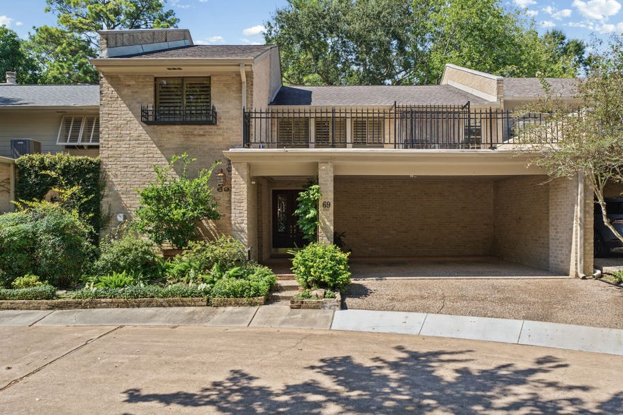 Property photo for 201 Vanderpool Lane, #69, Houston, TX