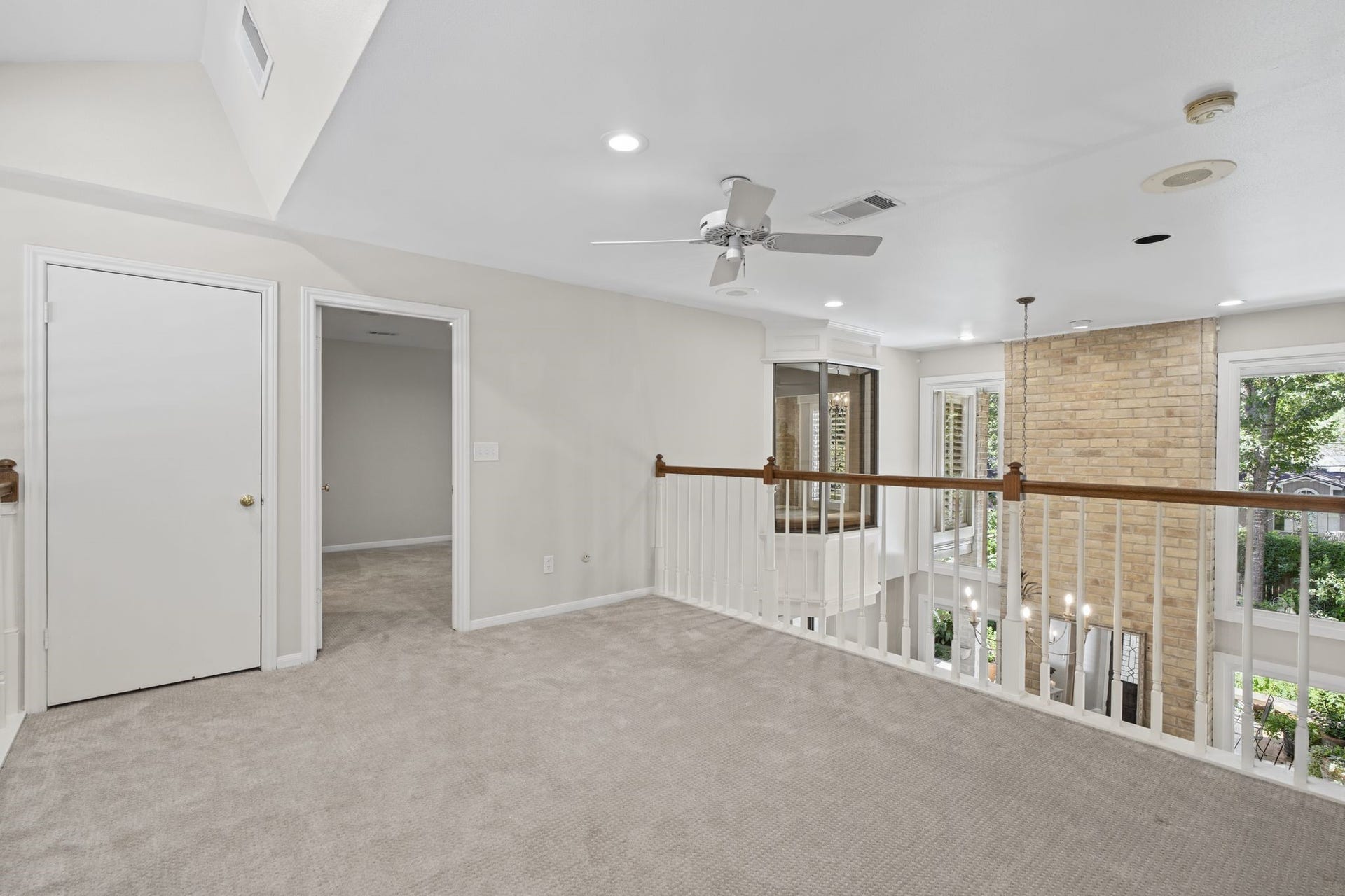 201 Vanderpool Lane, #69, Houston, TX 77024 Upstairs loft
