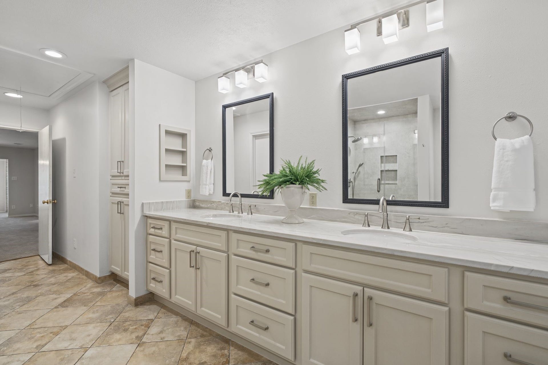 201 Vanderpool Lane, #69, Houston, TX 77024 201 Vanderpool Lane, #69, Houston, TX 77024