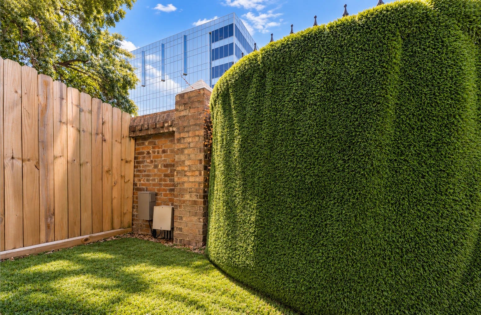 20 Stalynn Lane, Houston, TX 77027 20 Stalynn Lane, Houston, TX 77027