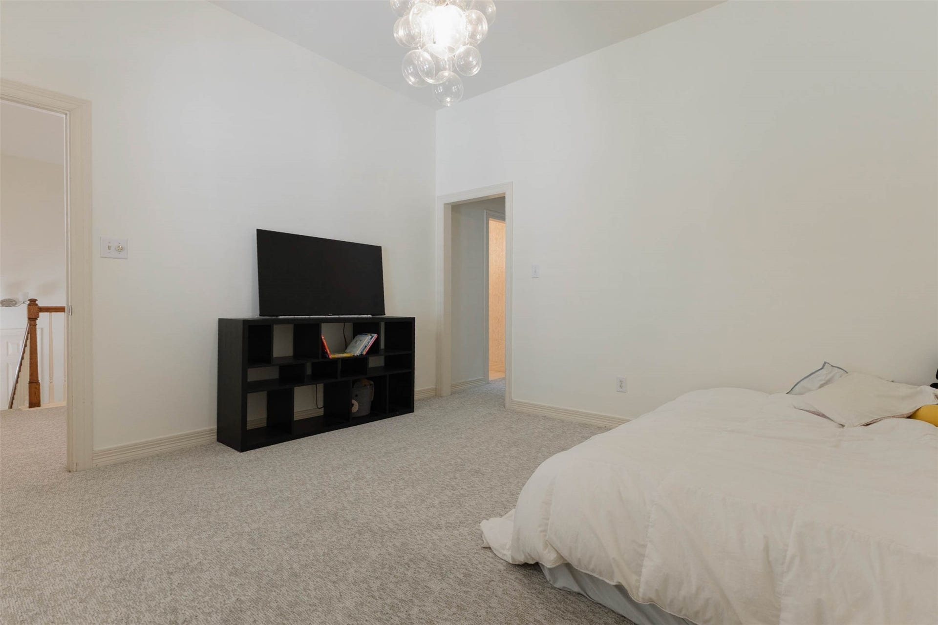 20 Stalynn Lane, Houston, TX 77027 20 Stalynn Lane, Houston, TX 77027
