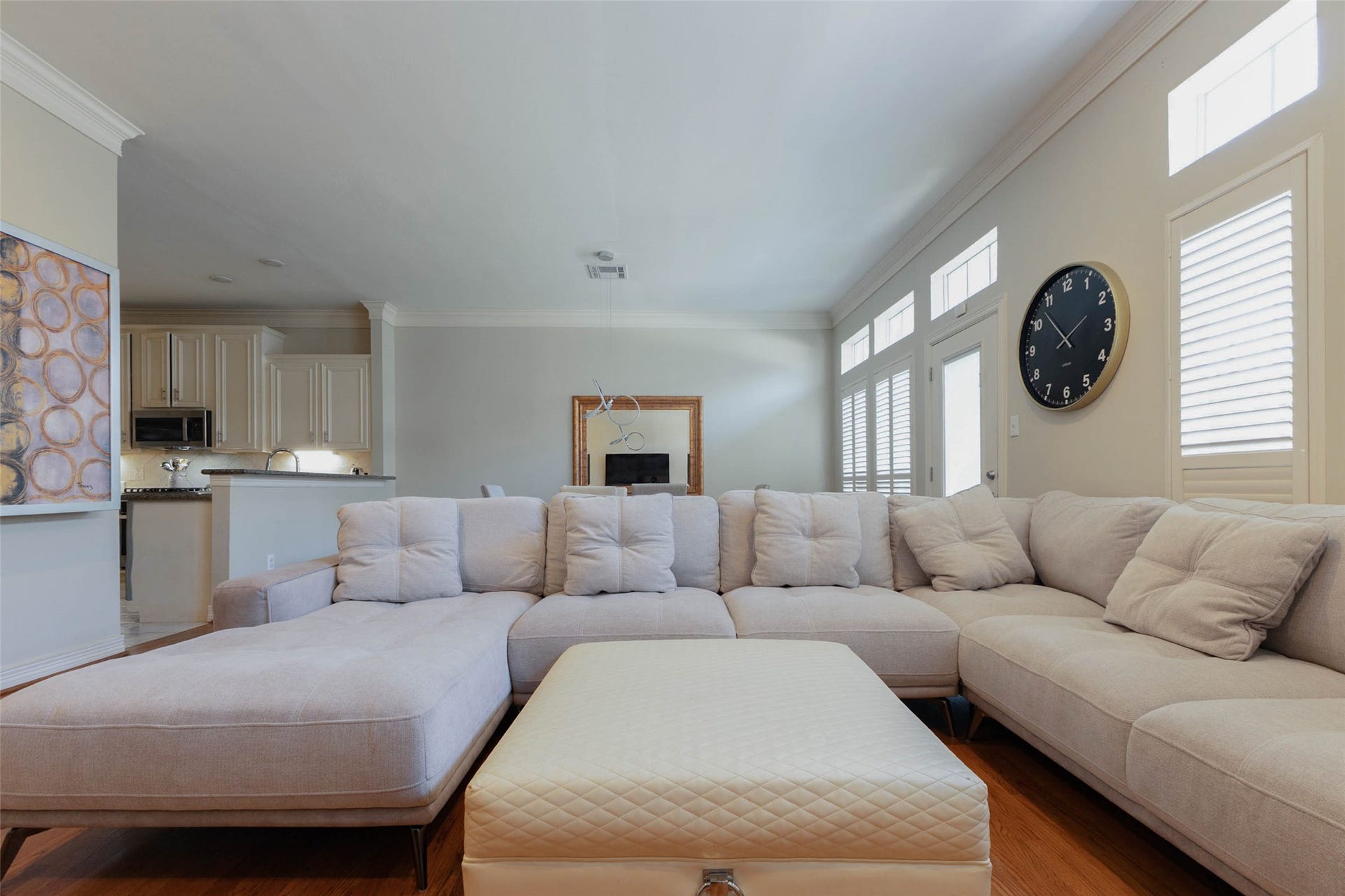 20 Stalynn Lane, Houston, TX 77027 20 Stalynn Lane, Houston, TX 77027