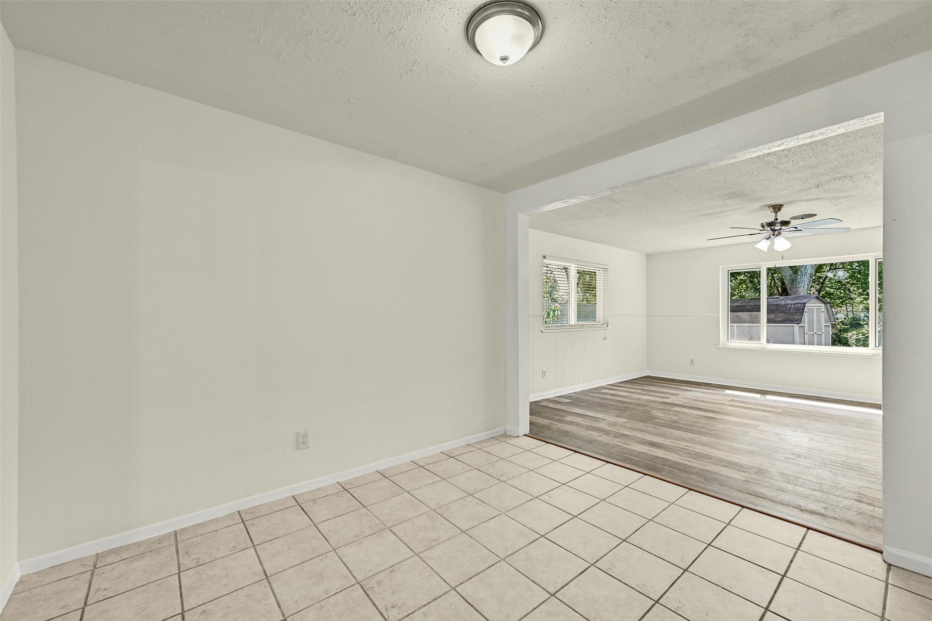 111 Southern Oaks Drive, Lake Jackson, TX 77566 111 Southern Oaks Drive, Lake Jackson, TX 77566