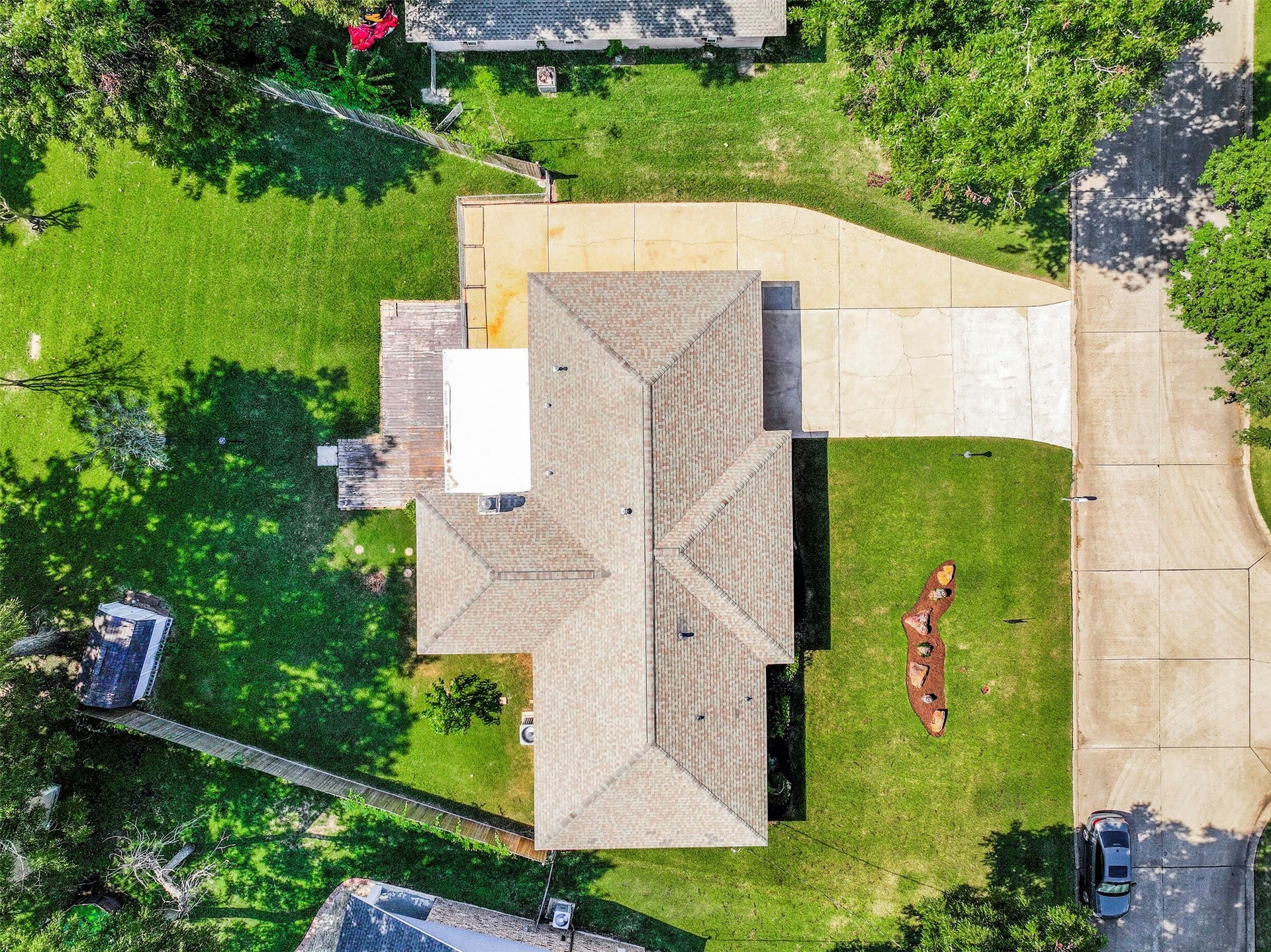 111 Southern Oaks Drive, Lake Jackson, TX 77566 111 Southern Oaks Drive, Lake Jackson, TX 77566