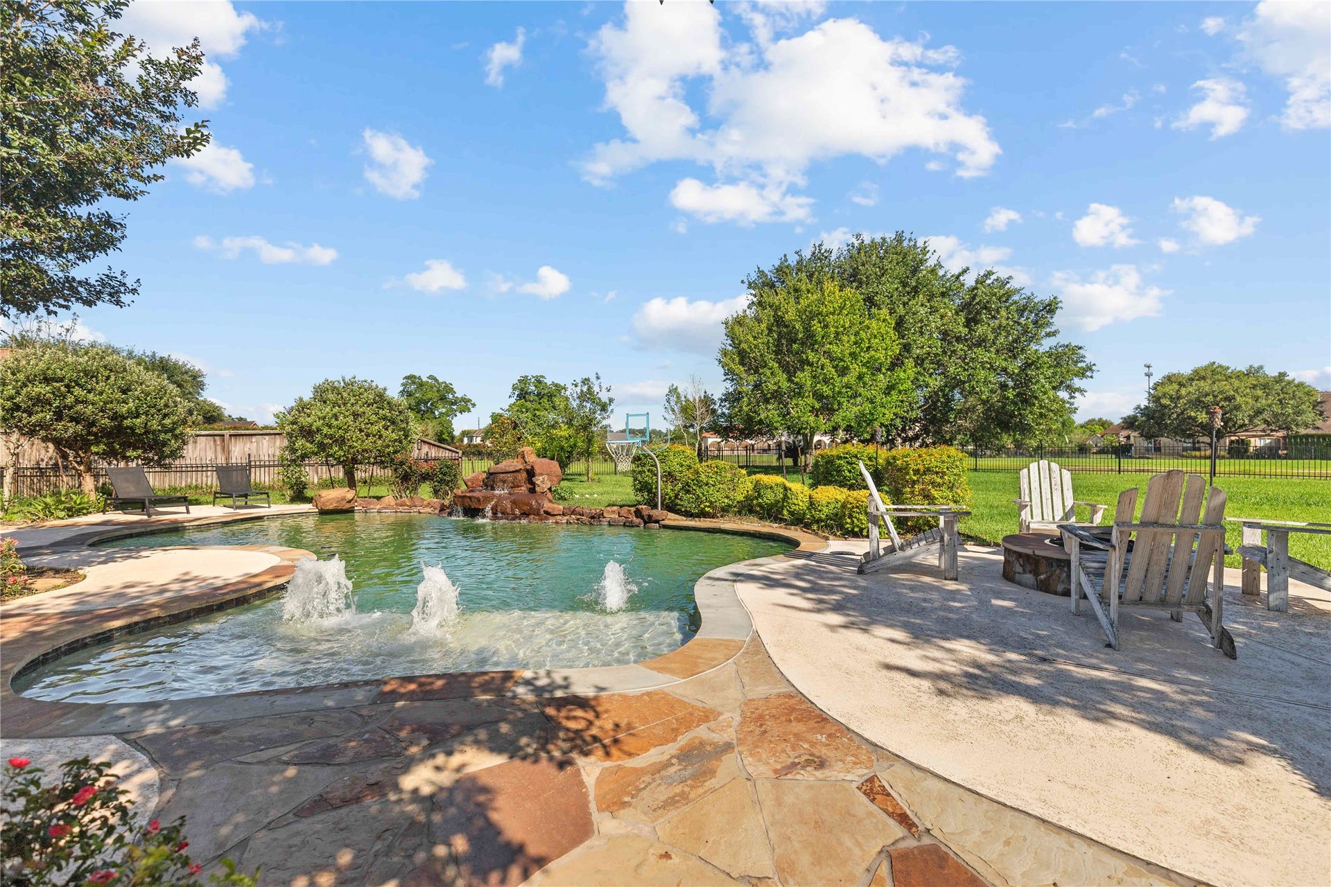 2419 Parrot Shell Lane, Richmond, TX 77406 2419 Parrot Shell Lane, Richmond, TX 77406