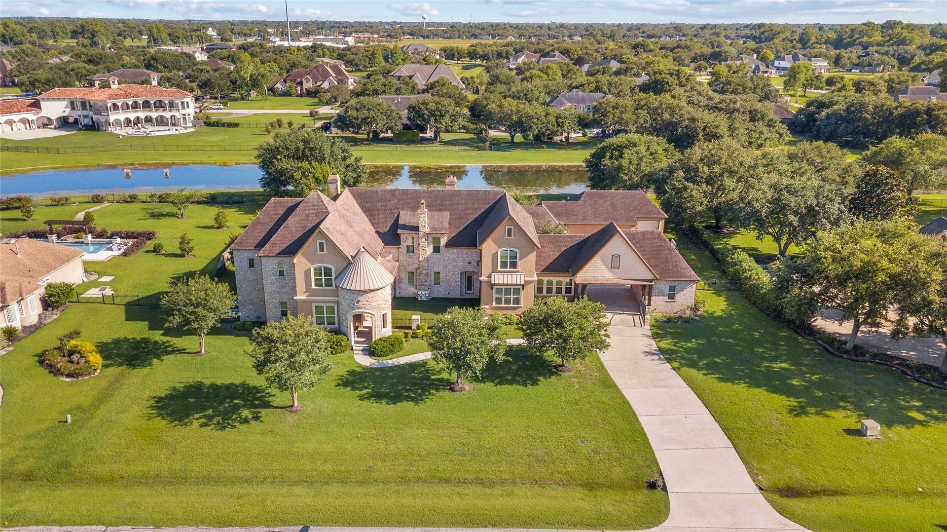2419 Parrot Shell Lane, Richmond, TX 77406 2419 Parrot Shell Lane, Richmond, TX 77406