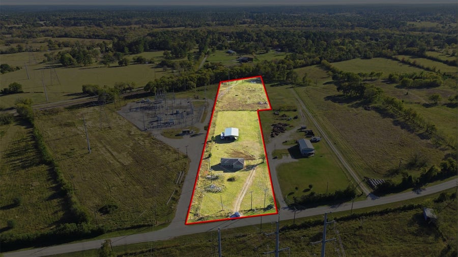Property photo for 26865 Old Hwy 105 W W, Montgomery, TX