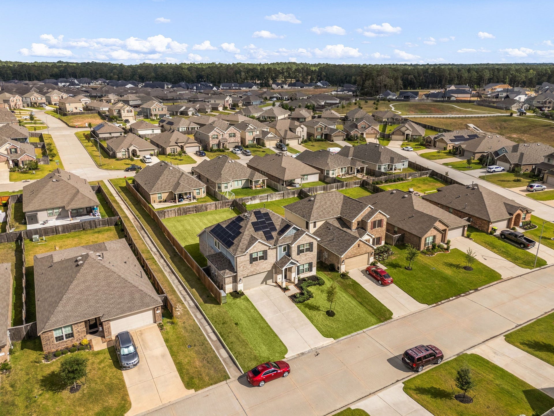 333 Flower Reed Court, Magnolia, TX 77354 333 Flower Reed Court, Magnolia, TX 77354