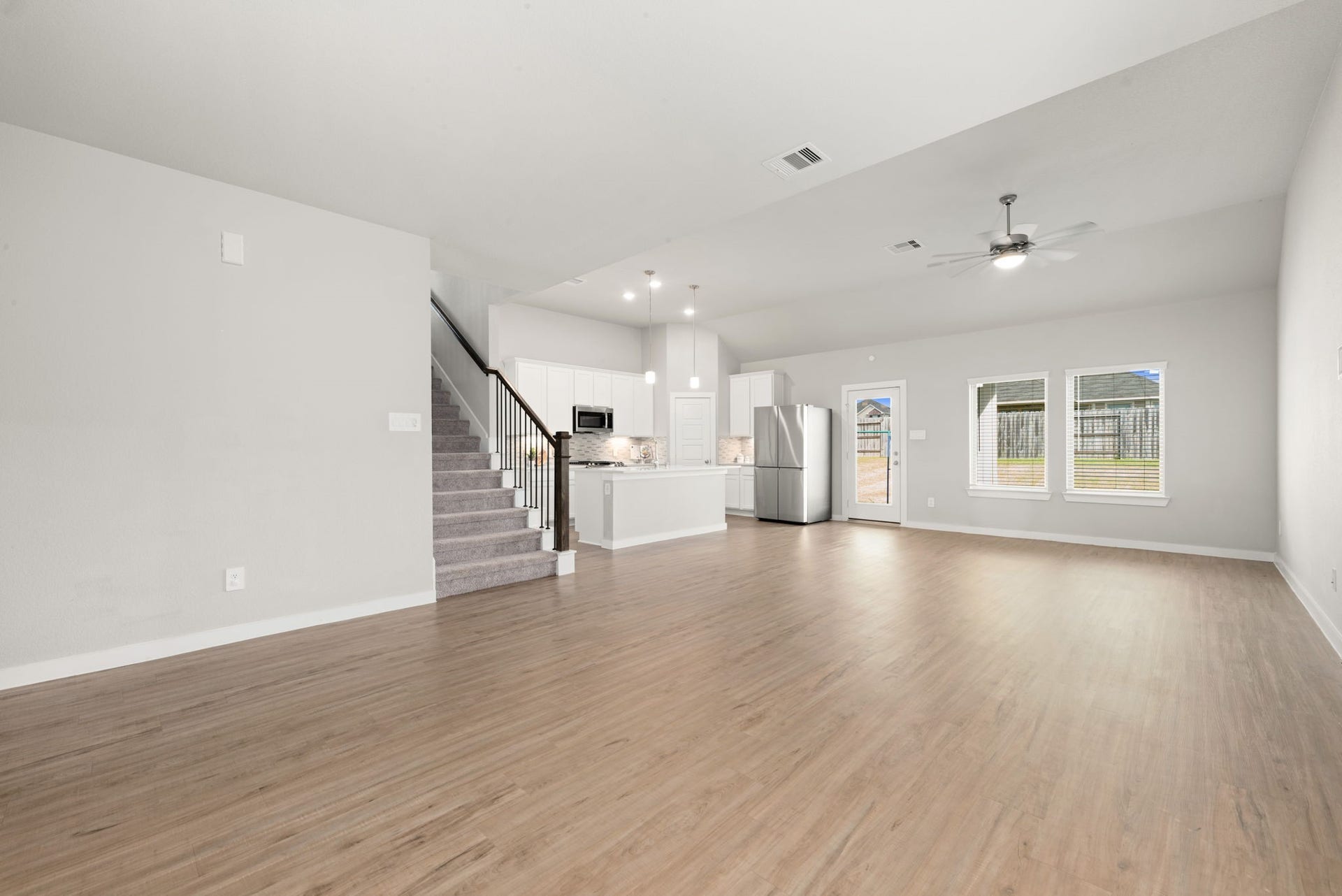 333 Flower Reed Court, Magnolia, TX 77354 333 Flower Reed Court, Magnolia, TX 77354