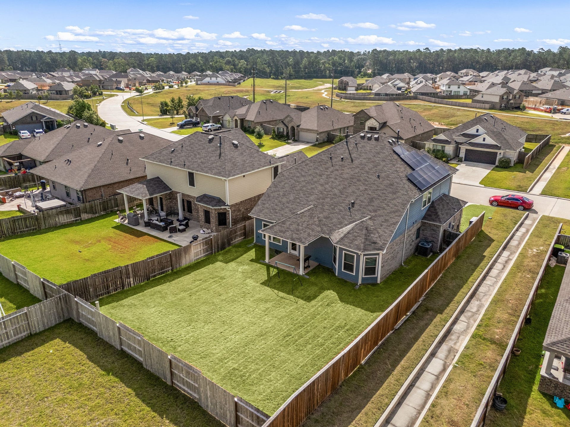 333 Flower Reed Court, Magnolia, TX 77354 333 Flower Reed Court, Magnolia, TX 77354