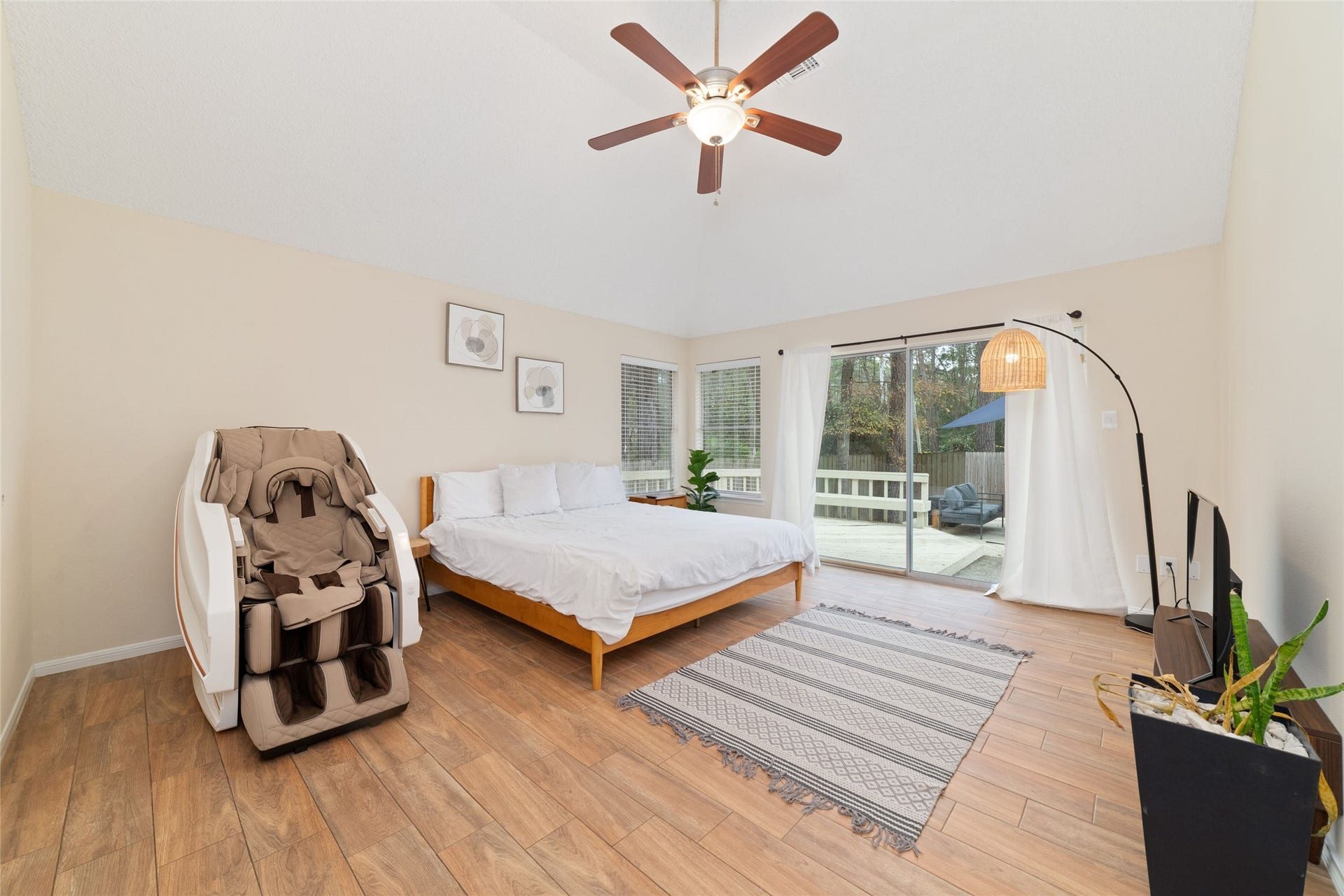 36 N Rain Forest Court, Spring, TX 77380 36 N Rain Forest Court, Spring, TX 77380