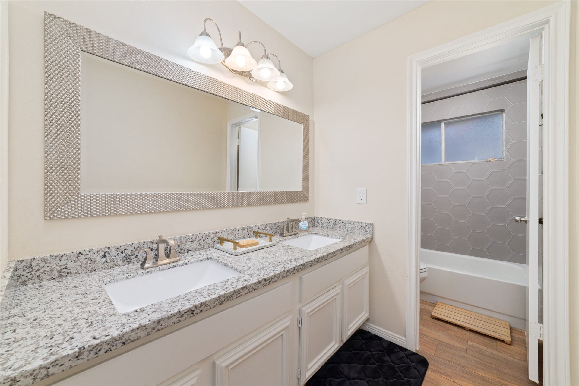 36 N Rain Forest Court, Spring, TX 77380 36 N Rain Forest Court, Spring, TX 77380