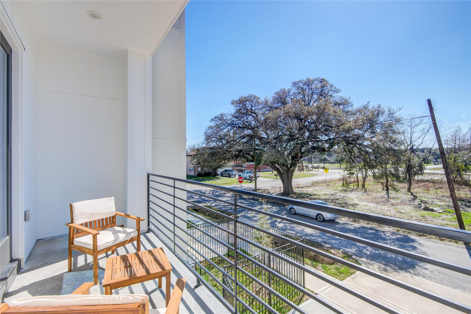 2725 Rosalie Street, Houston, TX 77004 2725 Rosalie Street, Houston, TX 77004