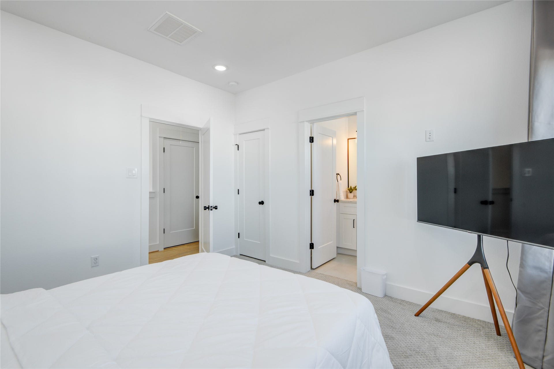2725 Rosalie Street, Houston, TX 77004 2725 Rosalie Street, Houston, TX 77004