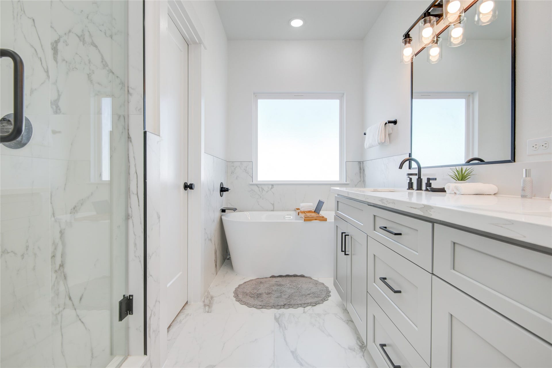 2725 Rosalie Street, Houston, TX 77004 2725 Rosalie Street, Houston, TX 77004