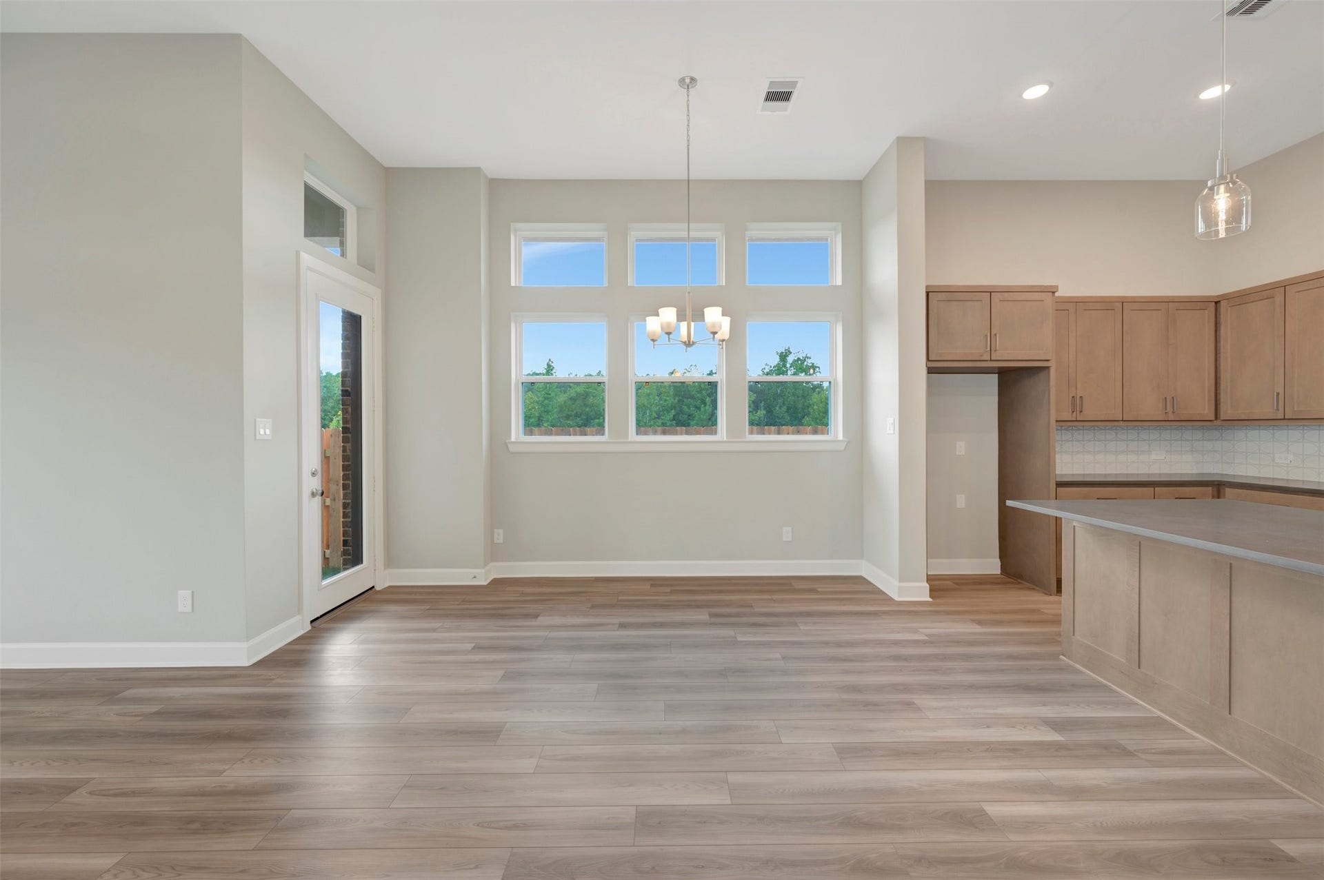 1935 El Pino Street, Montgomery, TX 77316