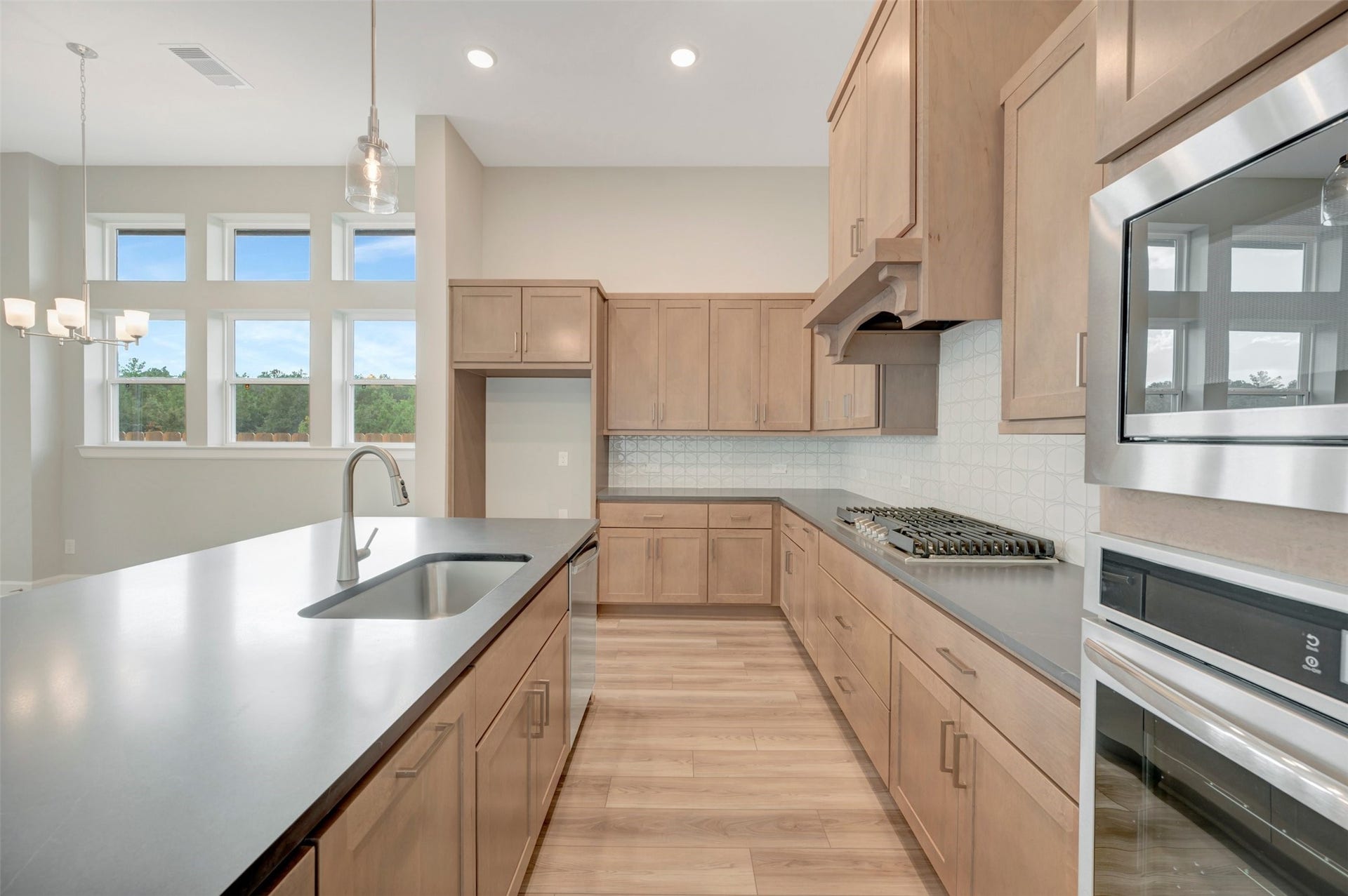 1935 El Pino Street, Montgomery, TX 77316