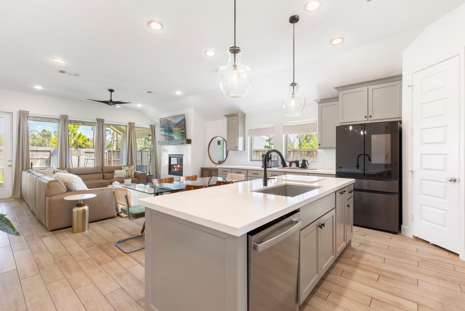 13071 Soaring Forest Drive, Conroe, TX 77302 13071 Soaring Forest Drive, Conroe, TX 77302