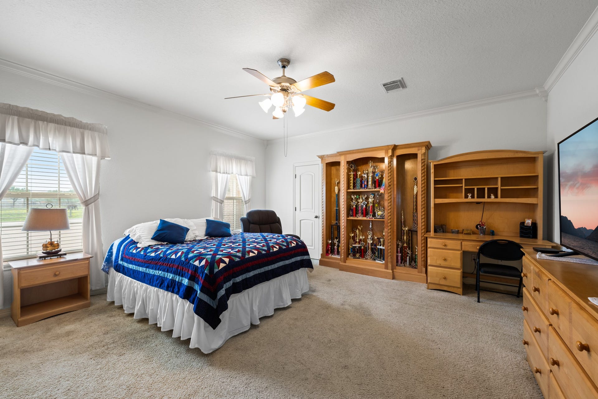 2224 County Road 660b, Danbury, TX 77534