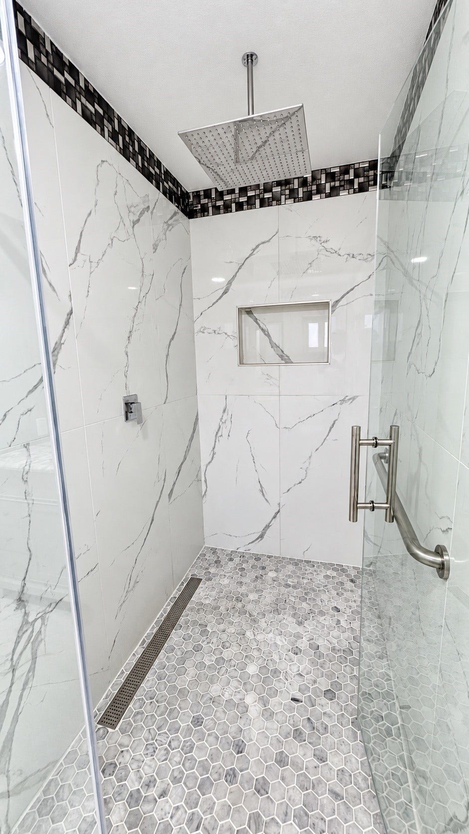 4319 Towergate Drive, Spring, TX 77373 Upgraded primary shower