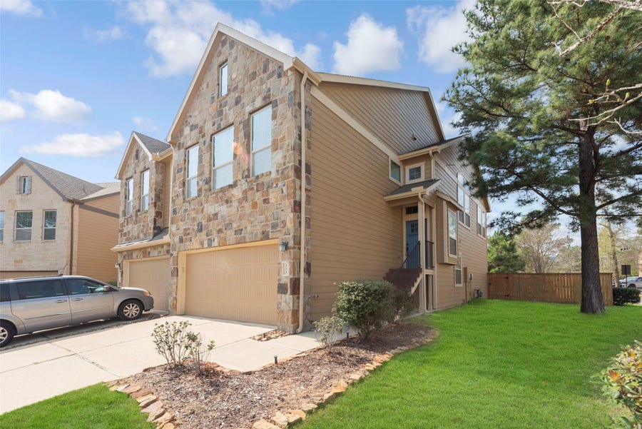 Property photo for 202 Cheswood Forest Place, Montgomery, TX