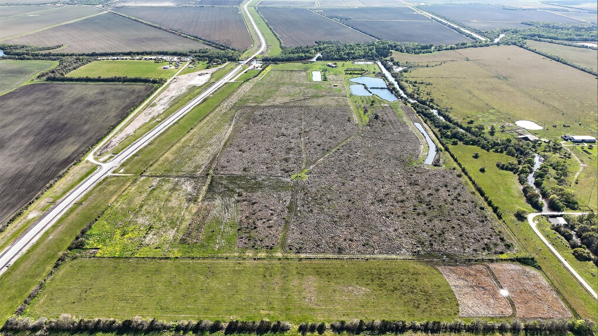 11402 FM 2004, Santa Fe, TX 77510 11402 FM 2004, Santa Fe, TX 77510