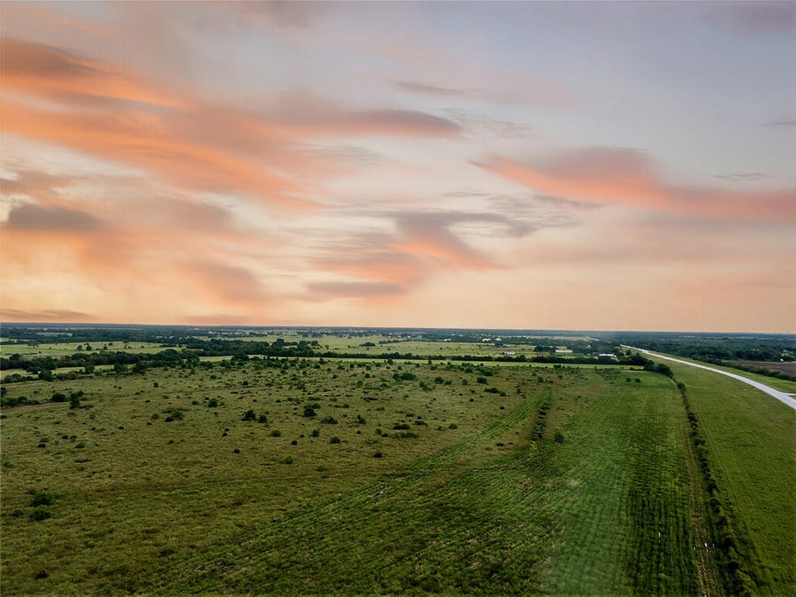 Property photo for 11402 FM 2004, Santa Fe, TX