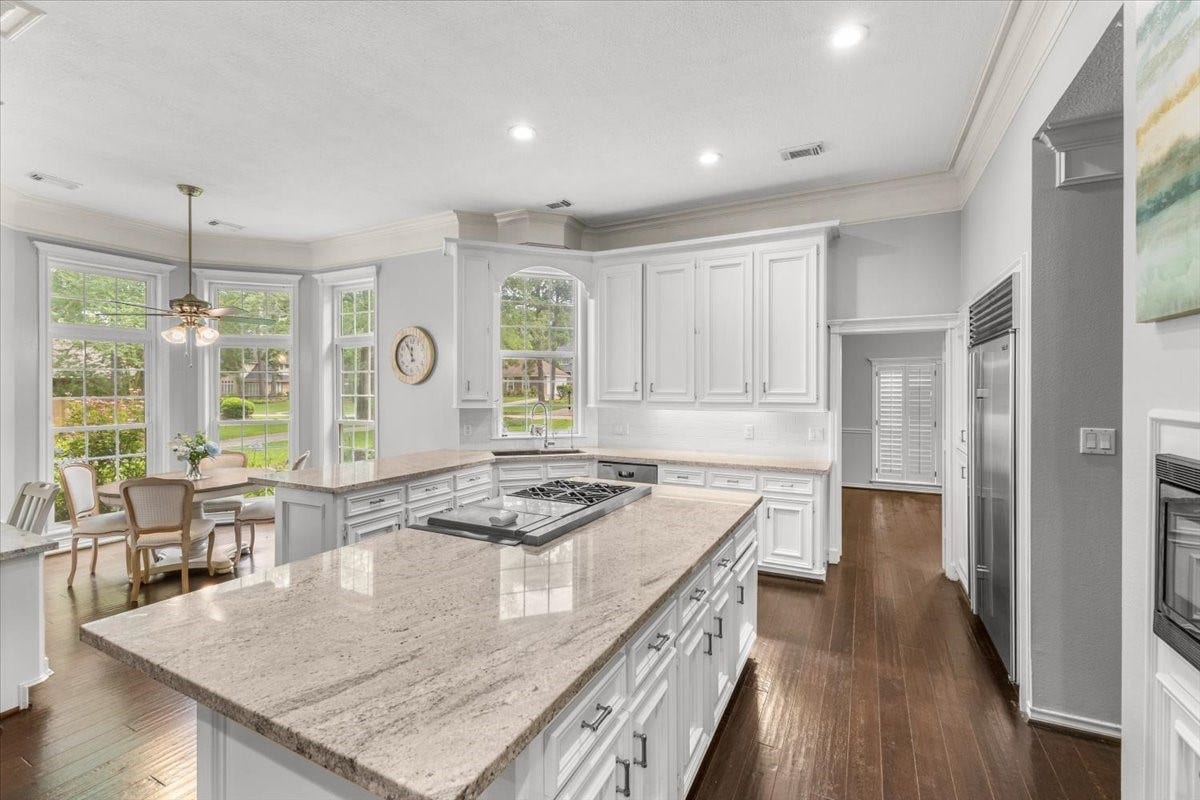 5611 Garden Point Drive, Kingwood, TX 77345 5611 Garden Point Drive, Kingwood, TX 77345