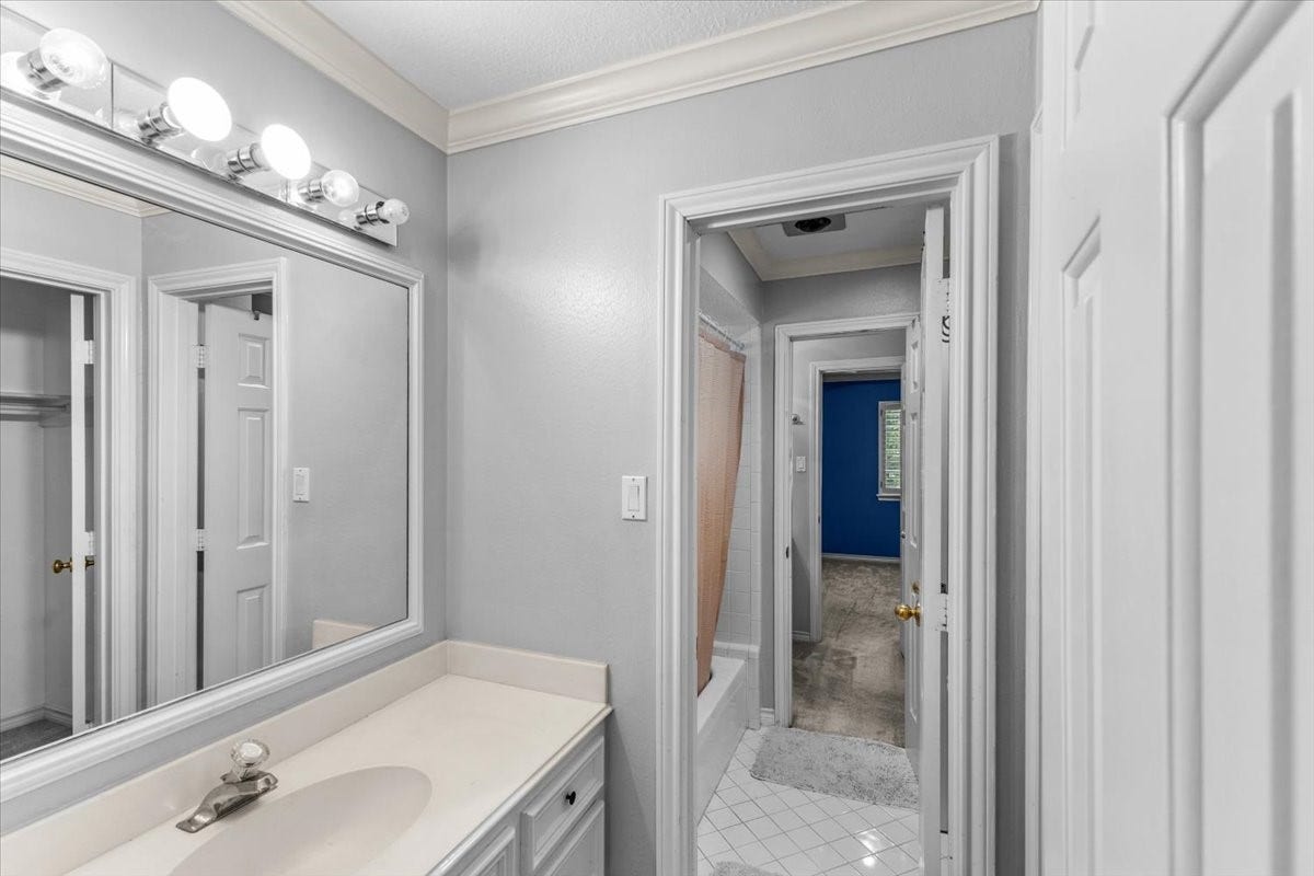 5611 Garden Point Drive, Kingwood, TX 77345 5611 Garden Point Drive, Kingwood, TX 77345