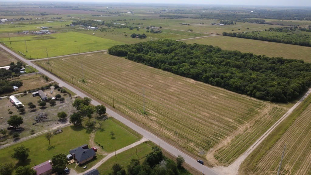 13505 Buls Road, East Bernard, TX 77435 13505 Buls Road, East Bernard, TX 77435