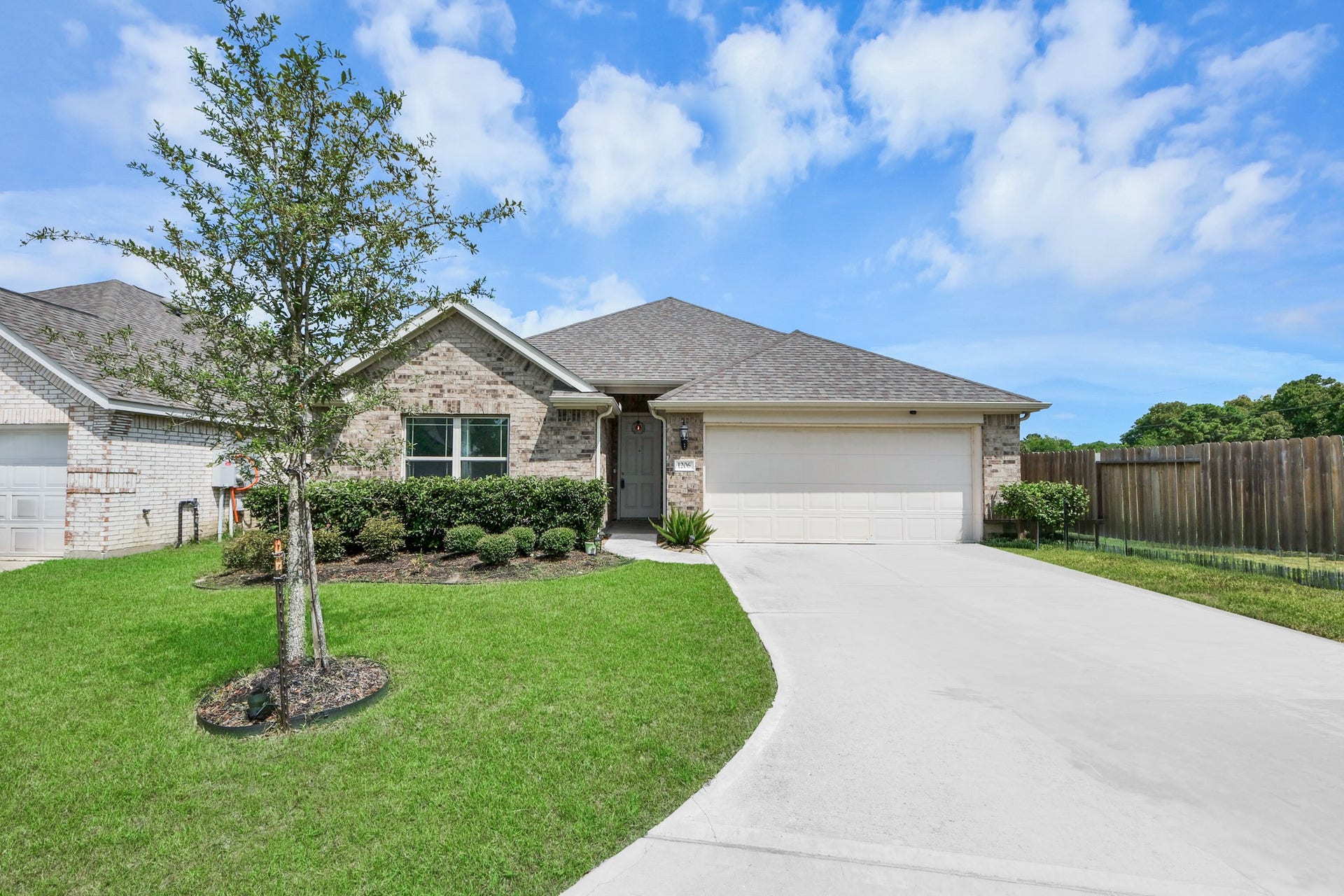 1206 Portimao Court, Crosby, TX 77532 1206 Portimao Court, Crosby, TX 77532