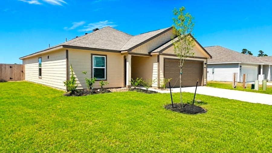 Property photo for 10481 Sugar Mill Dr, Conroe, TX