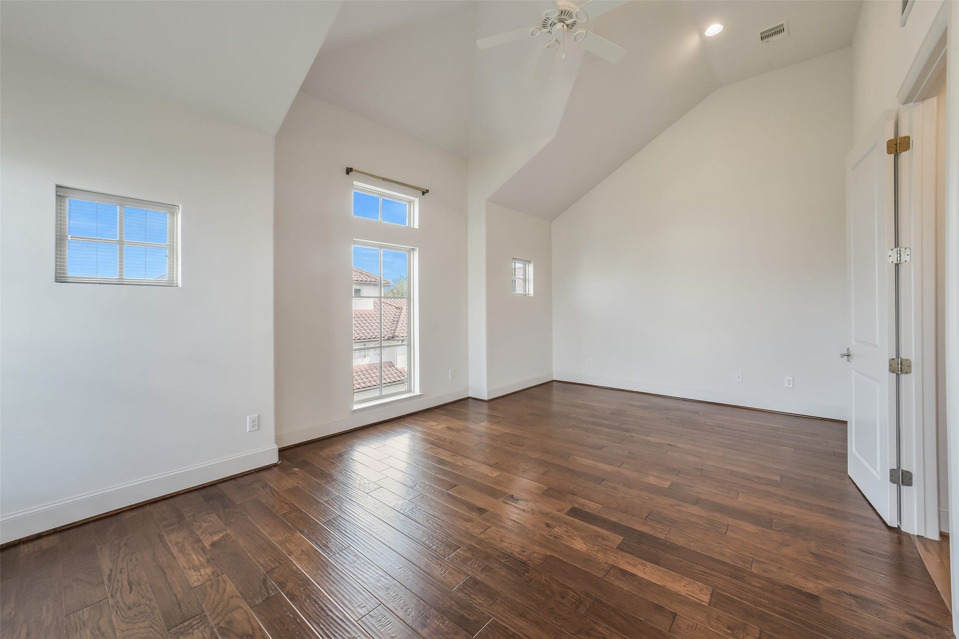 15943 Morgan Street, Sugar Land, TX 77478 15943 Morgan Street, Sugar Land, TX 77478
