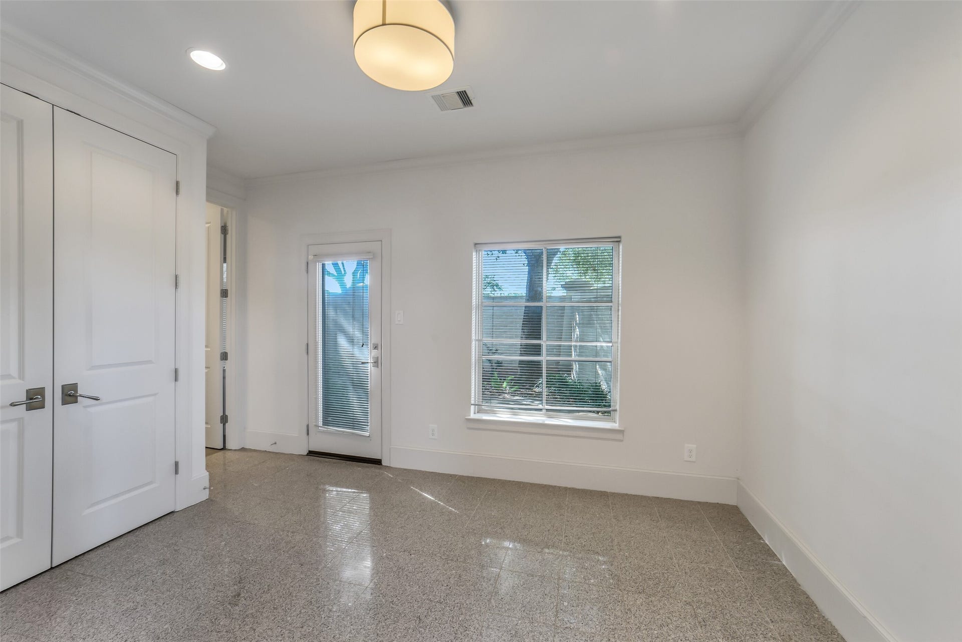 15943 Morgan Street, Sugar Land, TX 77478 15943 Morgan Street, Sugar Land, TX 77478