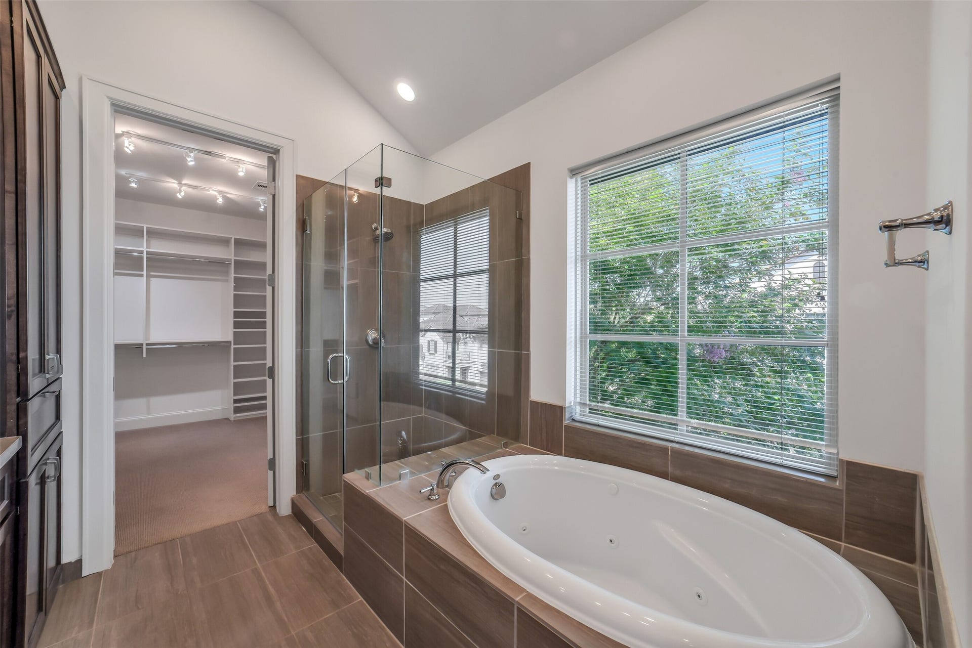 15943 Morgan Street, Sugar Land, TX 77478 15943 Morgan Street, Sugar Land, TX 77478