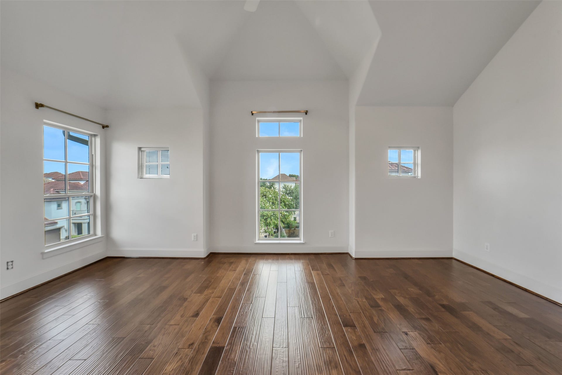 15943 Morgan Street, Sugar Land, TX 77478 15943 Morgan Street, Sugar Land, TX 77478