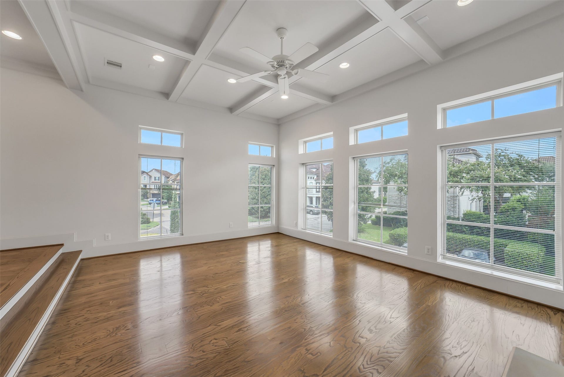 15943 Morgan Street, Sugar Land, TX 77478 15943 Morgan Street, Sugar Land, TX 77478