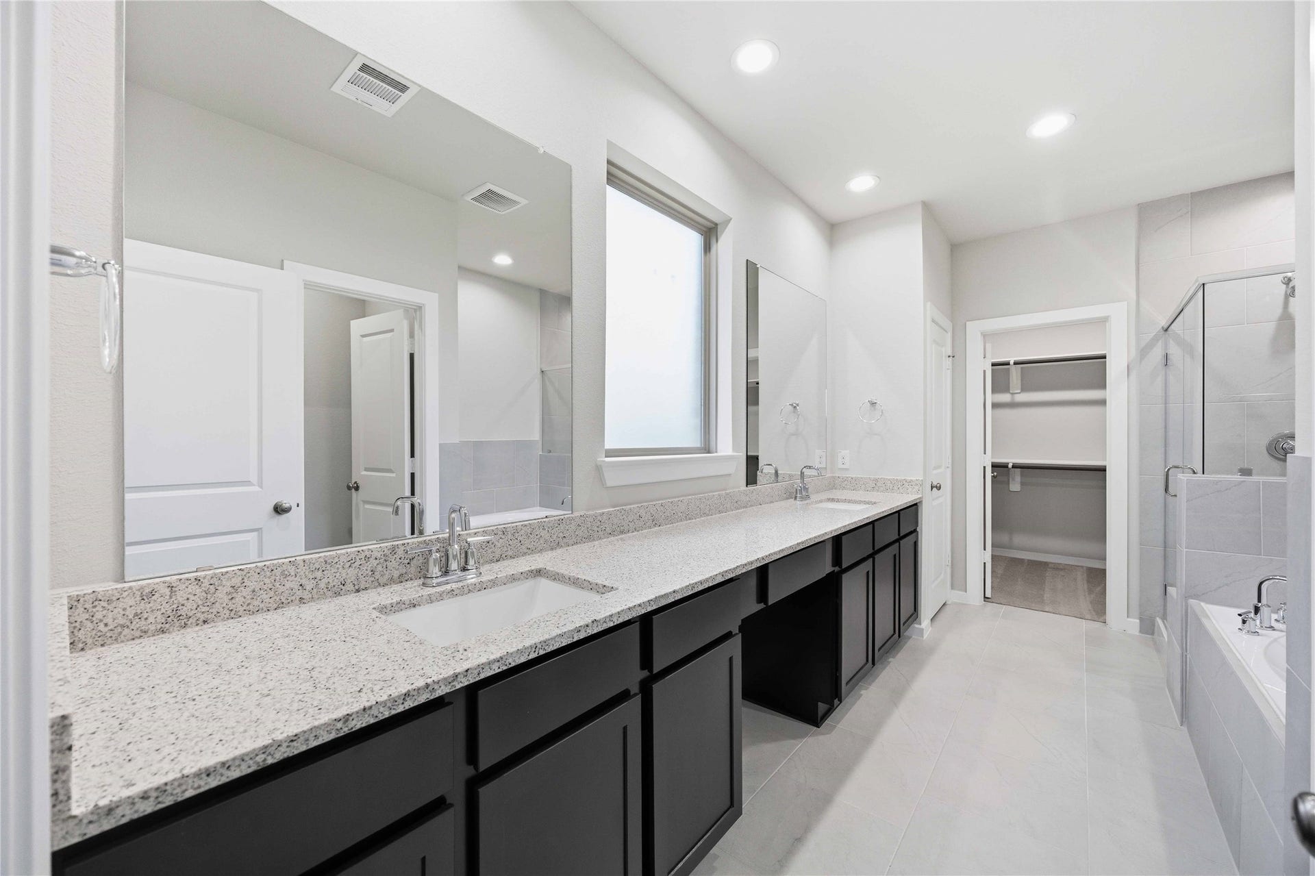 2512 Seneca Lake, La Marque, TX 77568 2512 Seneca Lake, La Marque, TX 77568
