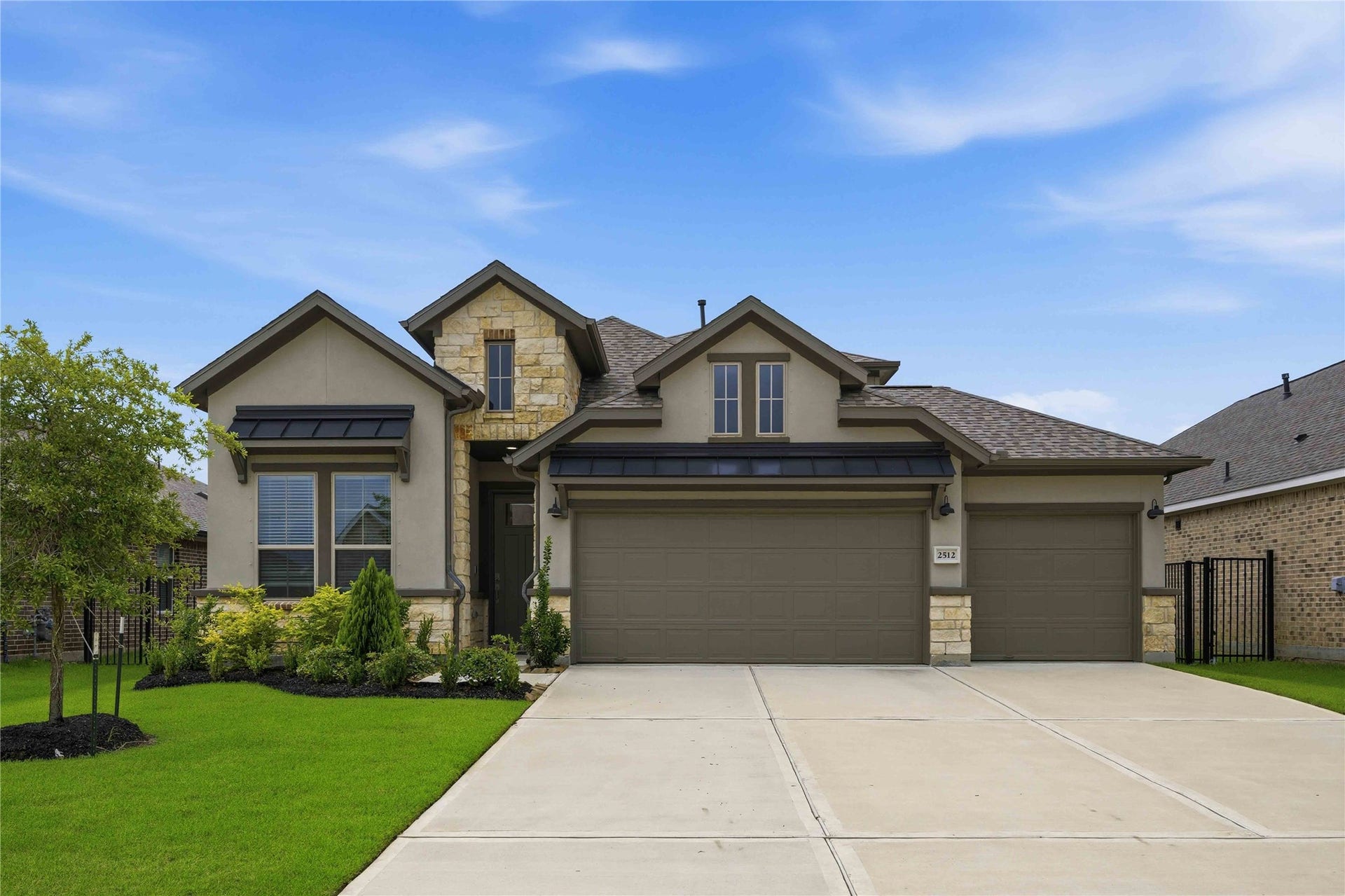 2512 Seneca Lake, La Marque, TX 77568 2512 Seneca Lake, La Marque, TX 77568