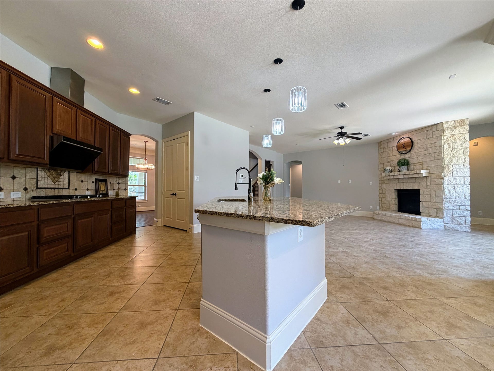 5119 Water Oak Crescent, Fulshear, TX 77441 5119 Water Oak Crescent, Fulshear, TX 77441